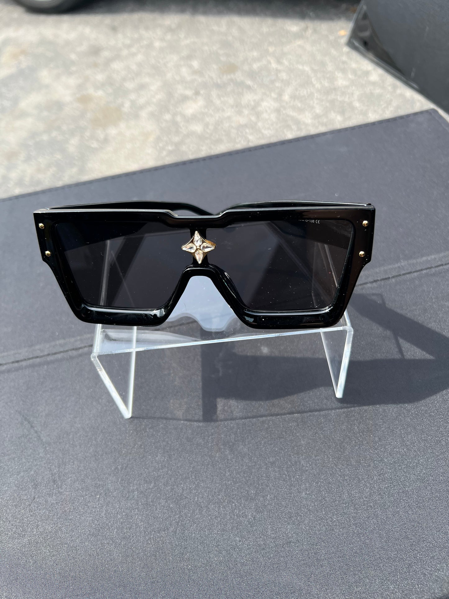 Hot girl sunglasses-black